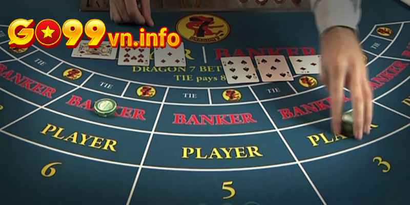 Tìm hiểu khái niệm bài Baccarat cơ bản